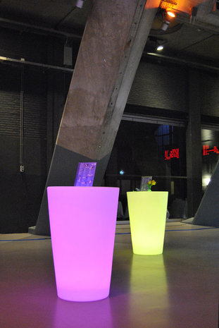 Statafel met LED RGB verlichting Rond
